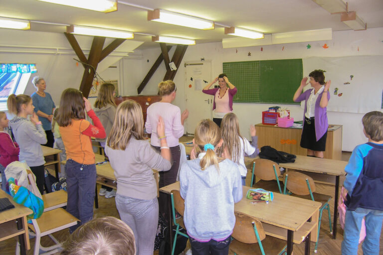 mikebudaSchoolBibleClub